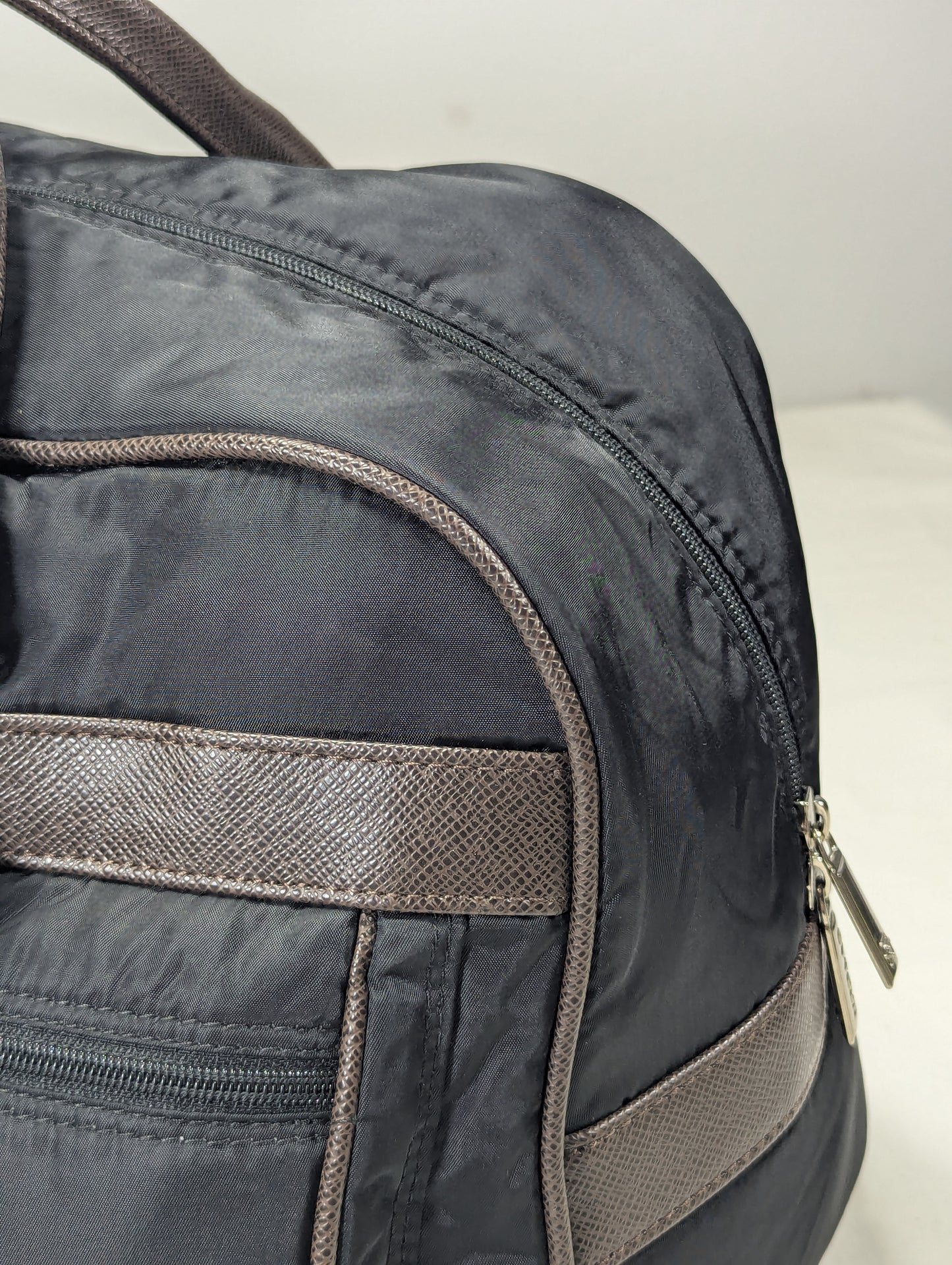 Minimalist Korean Duffle Bag – Unisex Travel Tote U3