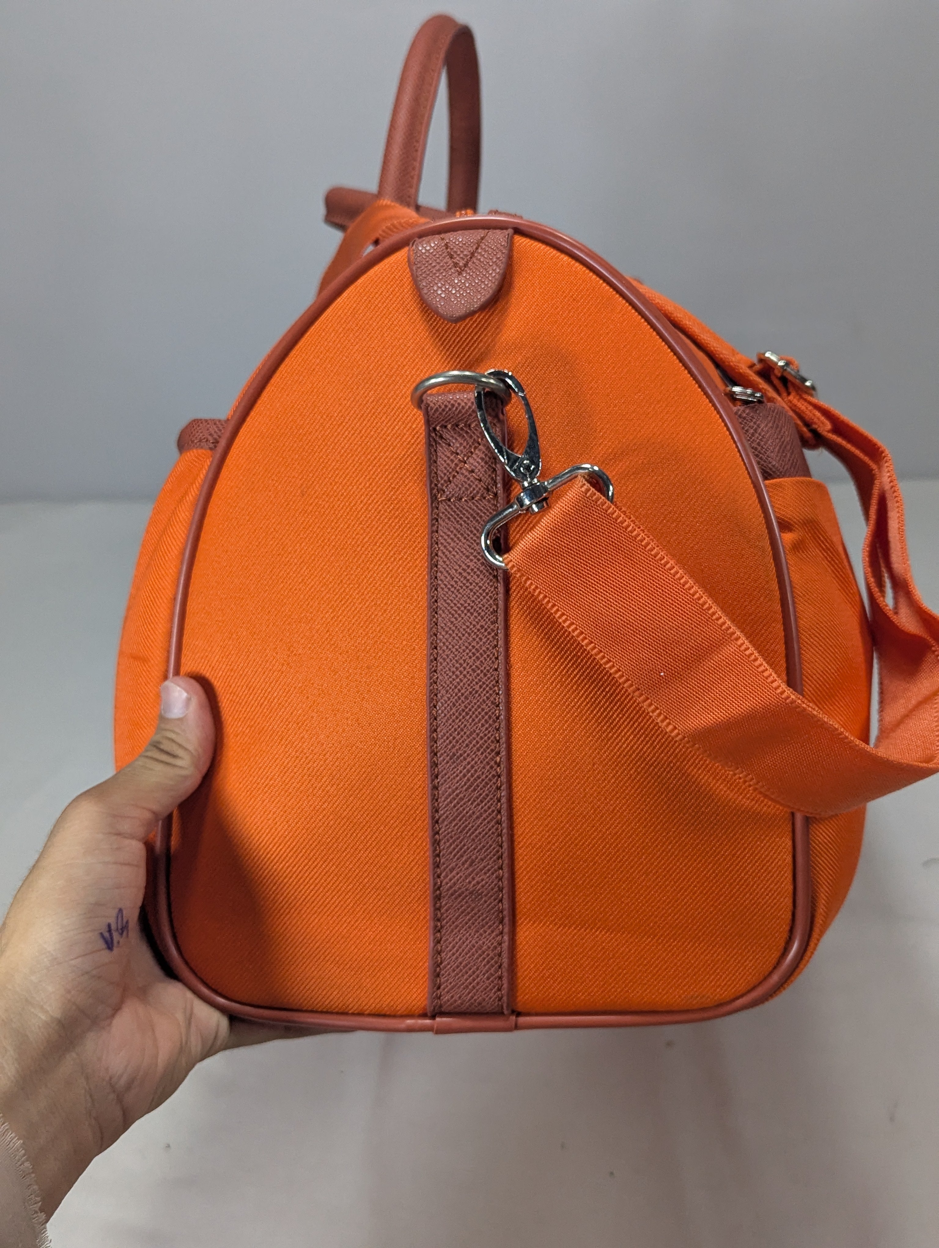 Korean Street Style Duffle – Perfect for Gym or Trips Ab3