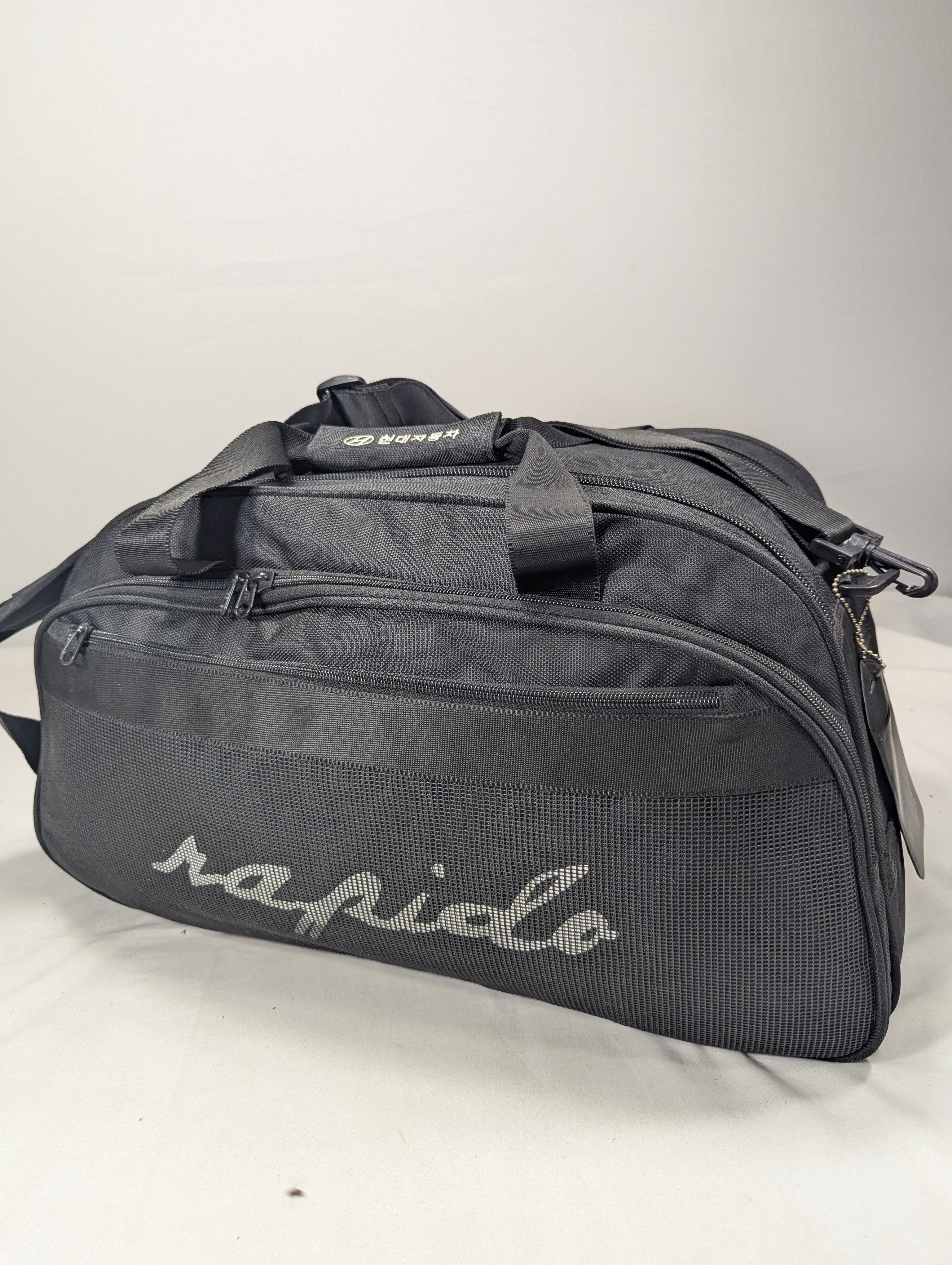 Korean lot duffle bag Ab3