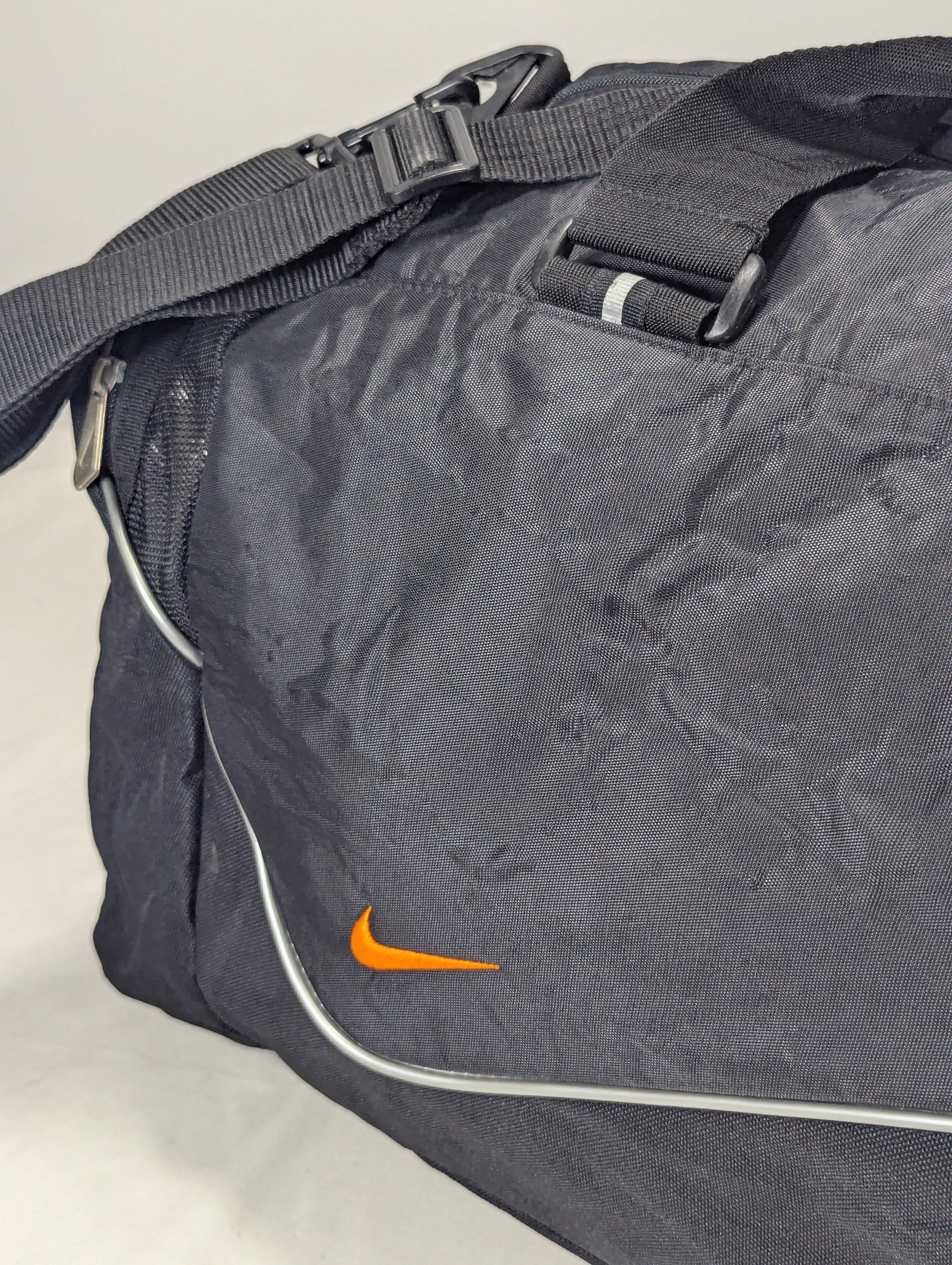 Nike bag from Korean lot imported lot duffle bag Ab3
