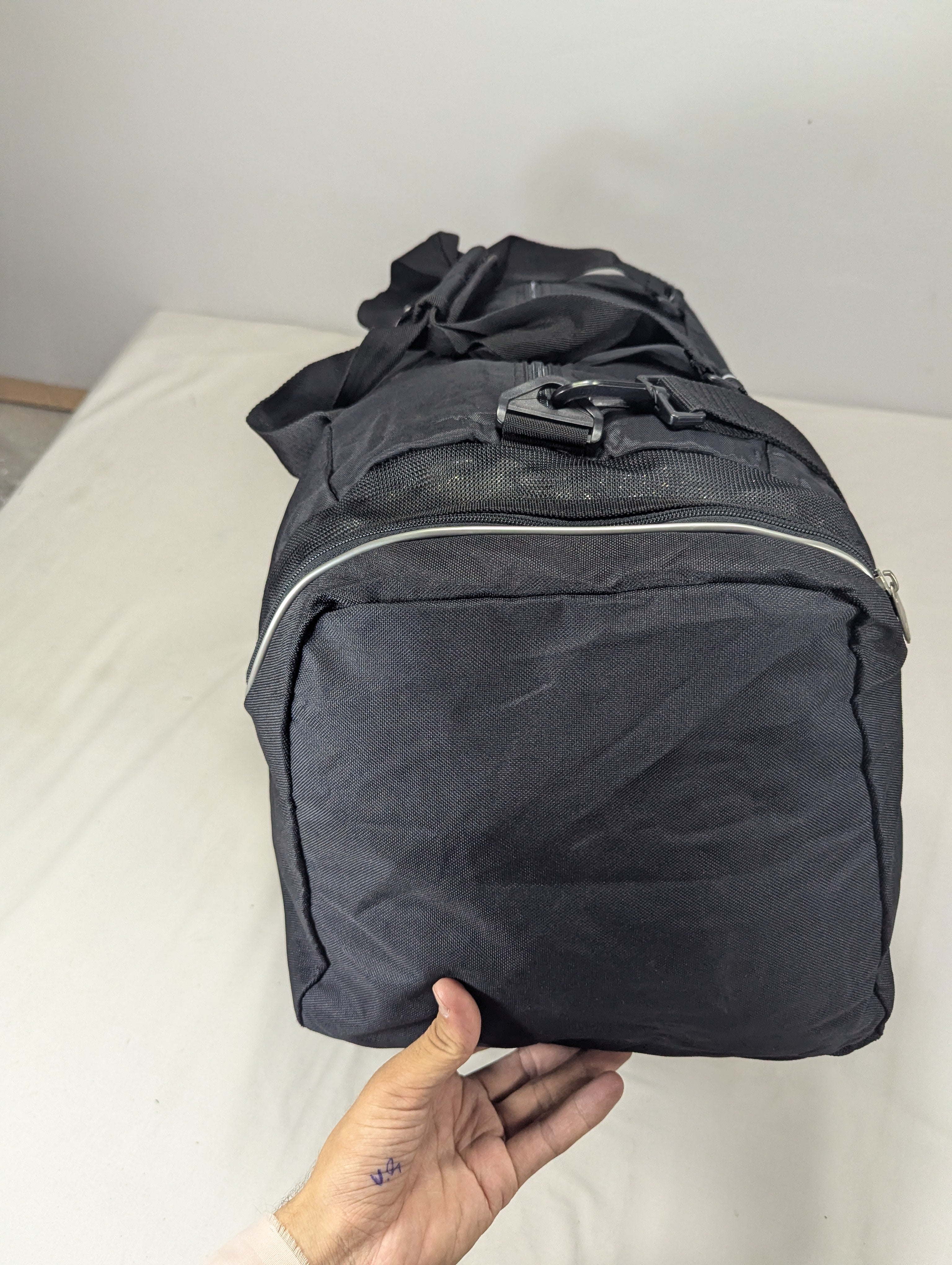 Nike bag from Korean lot imported lot duffle bag Ab3