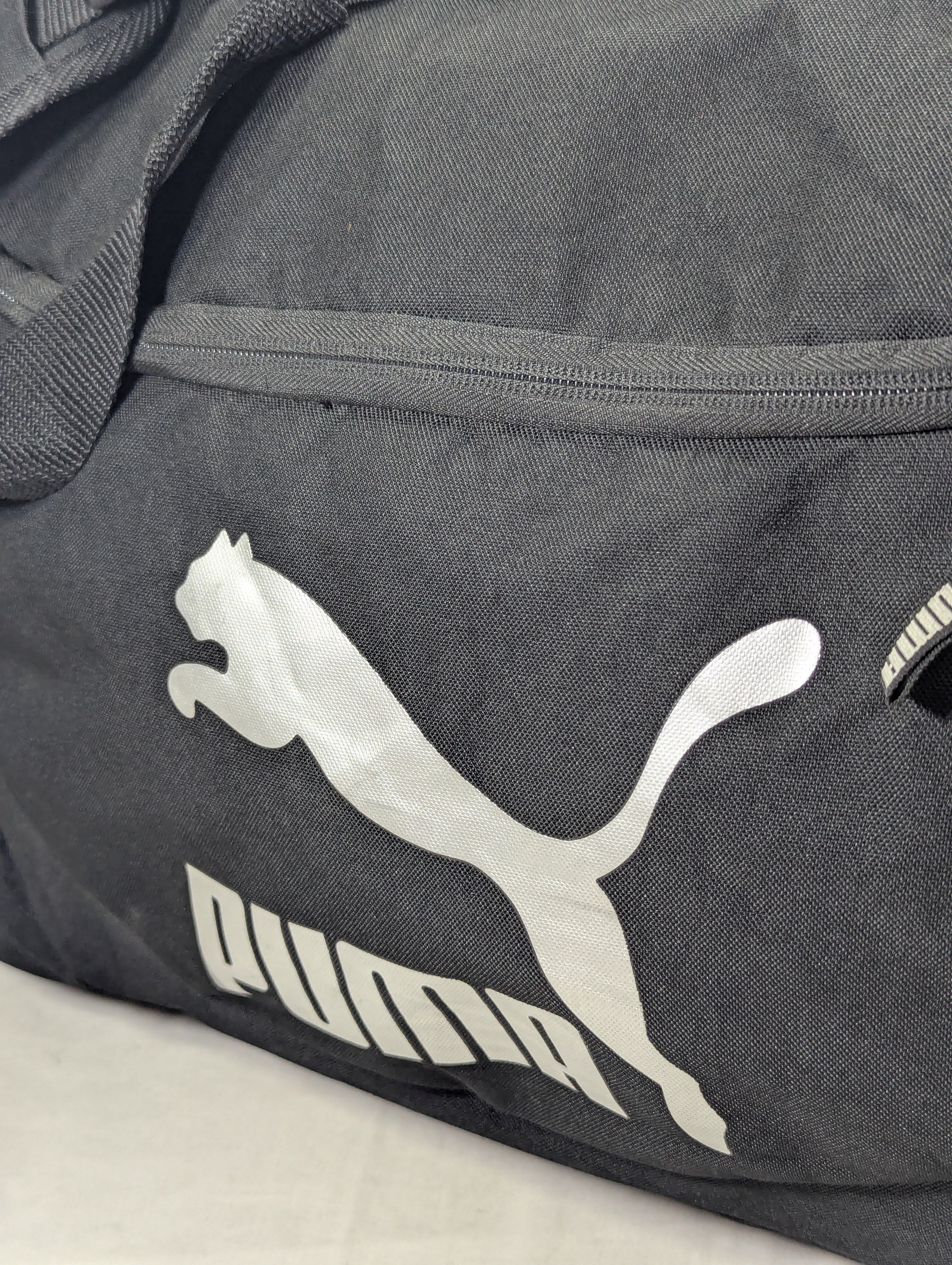 Puma Authentic traveling bag, gym bag with separate shoes portion Ab3