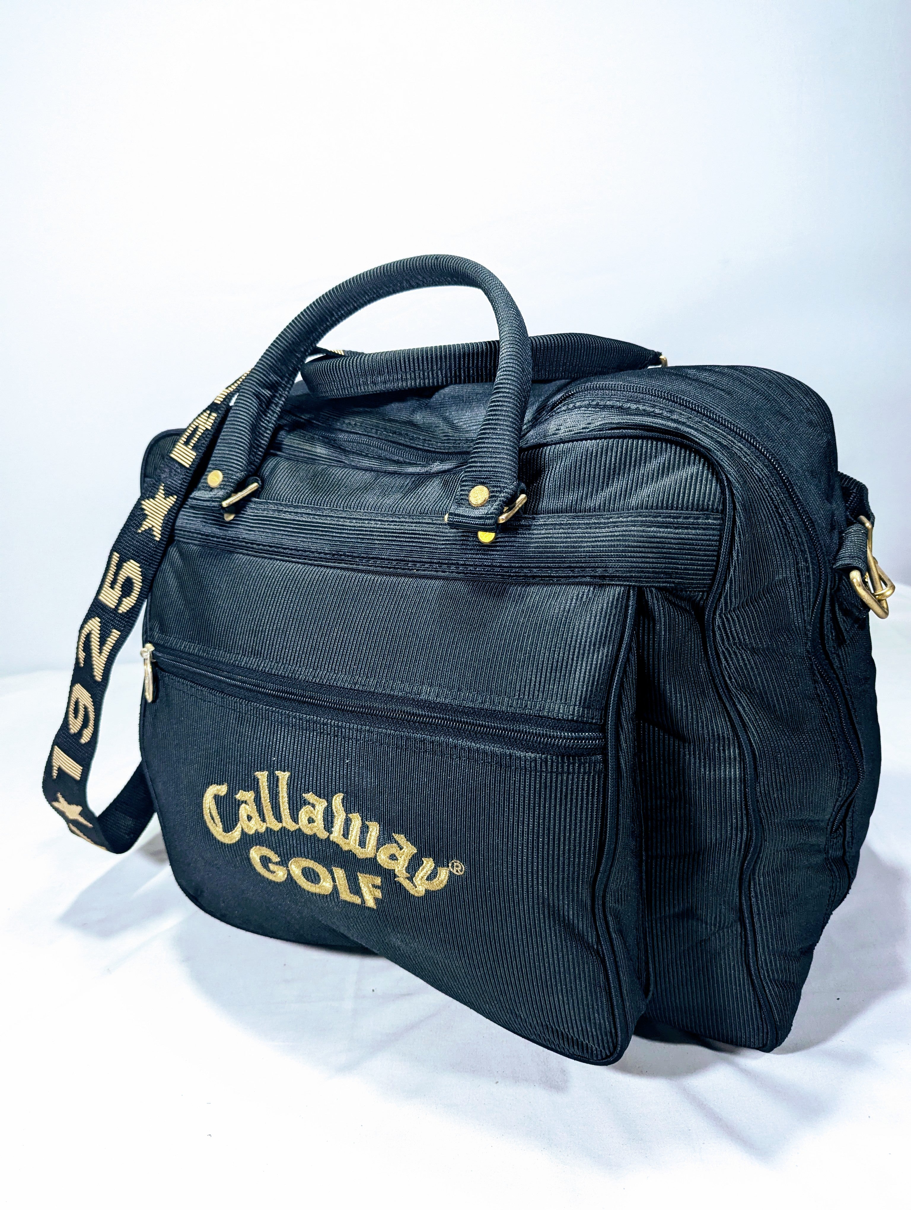 Korean lot duffle bag, traveling bag Ab3
