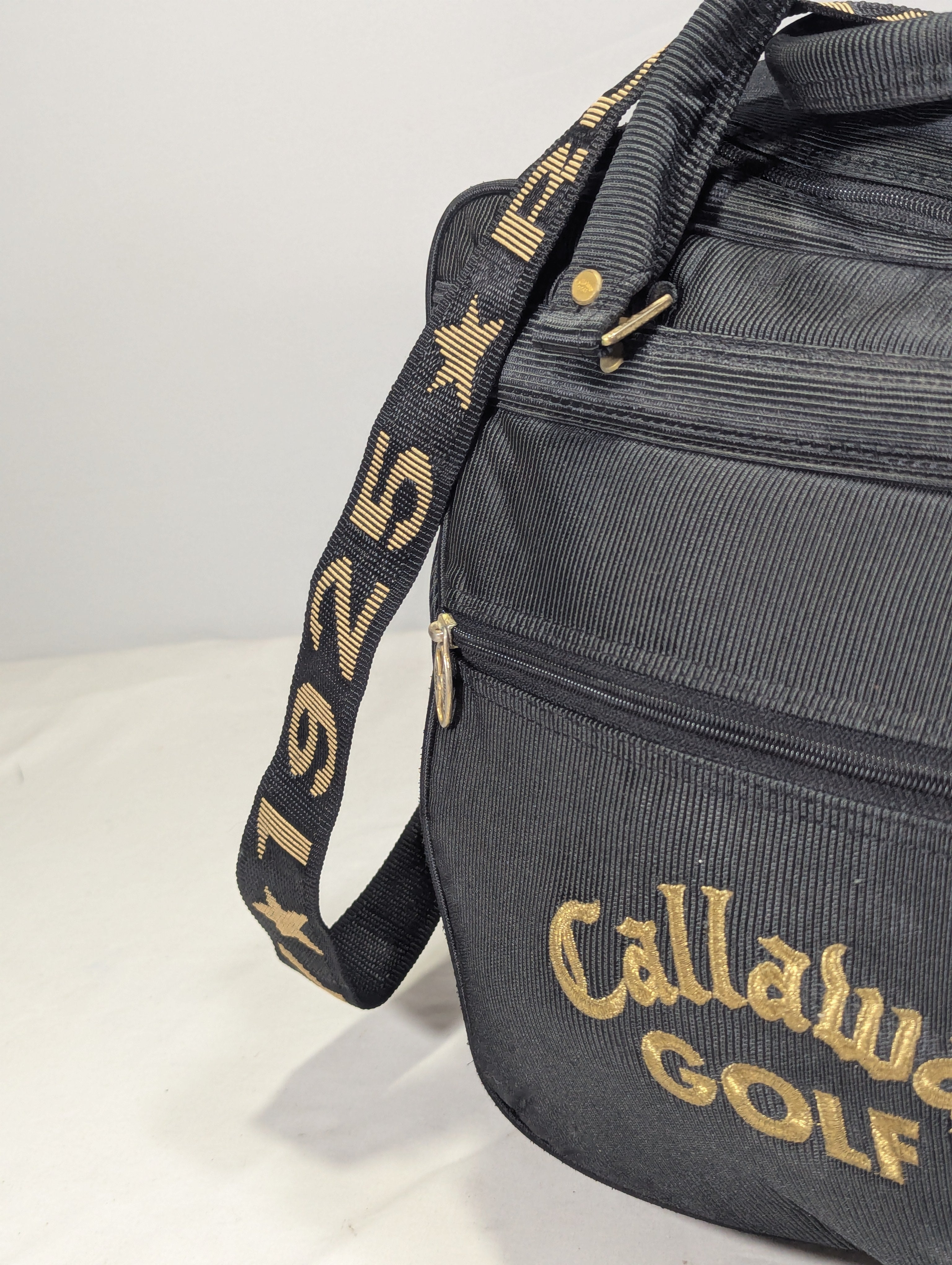 Korean lot duffle bag, traveling bag Ab3
