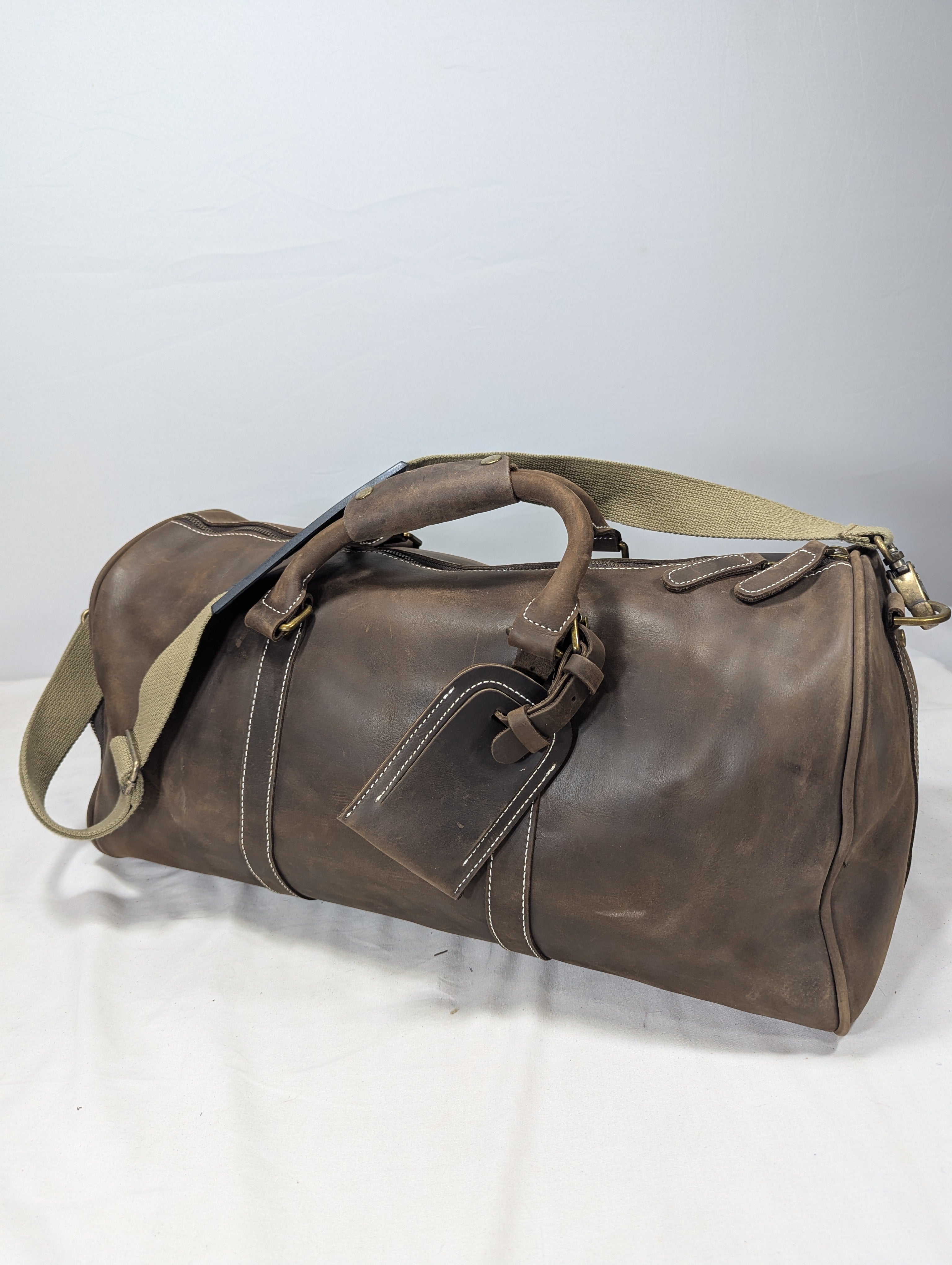 Korean lot leather duffle bag with separate shoes portion for gym, travelling purpose  Ab3