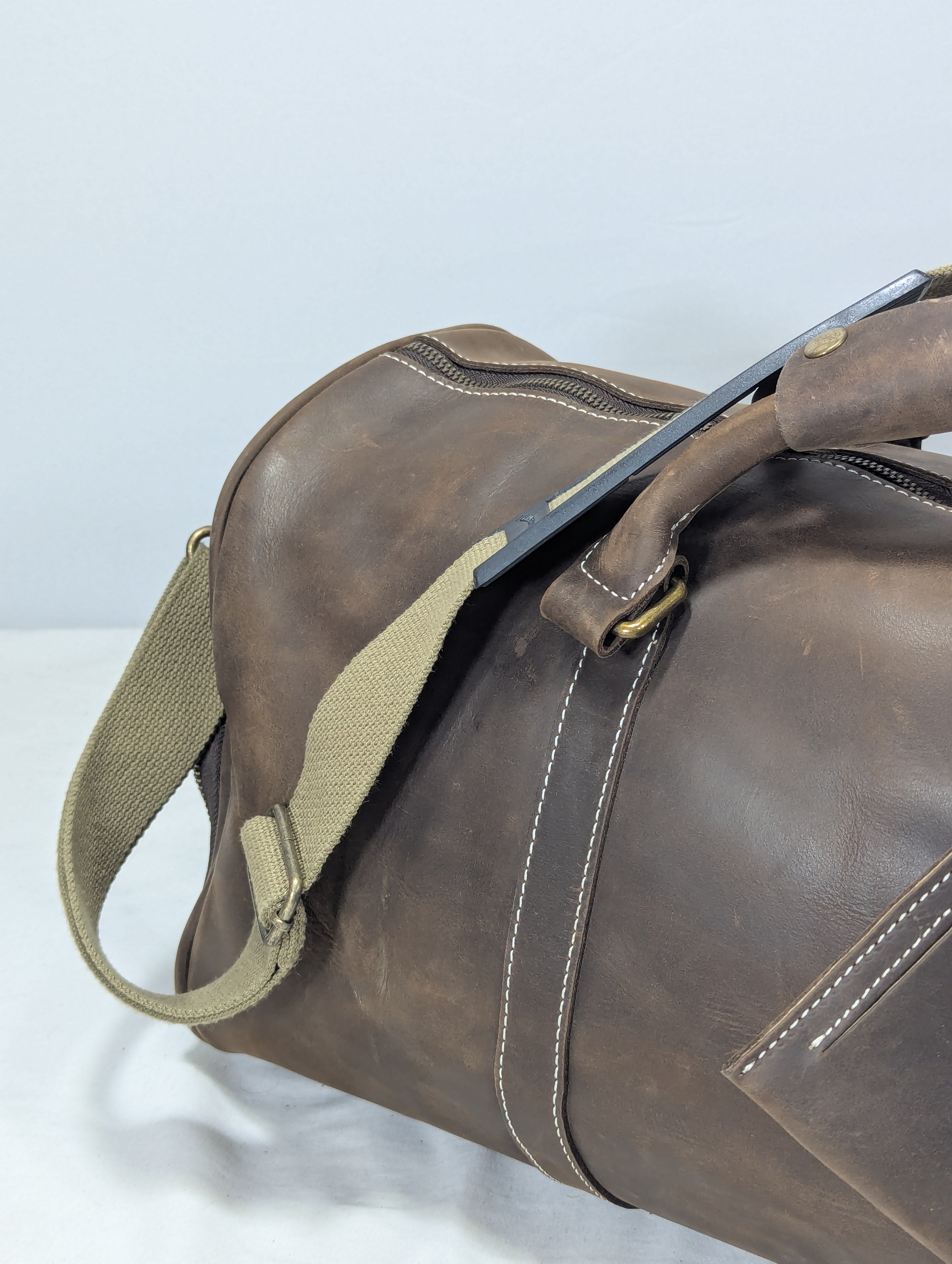Korean lot leather duffle bag with separate shoes portion for gym, travelling purpose  Ab3