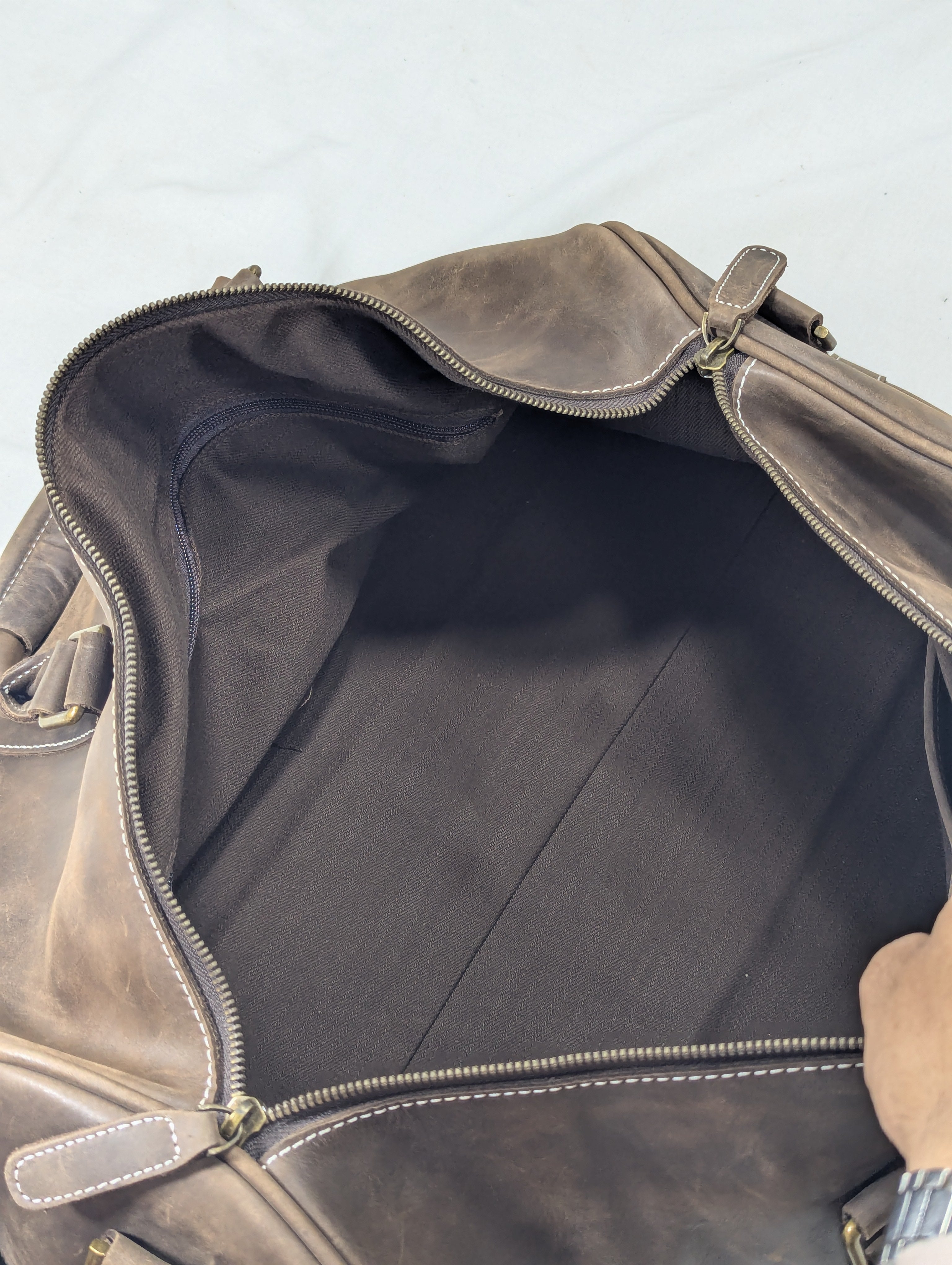 Korean lot leather duffle bag with separate shoes portion for gym, travelling purpose  Ab3