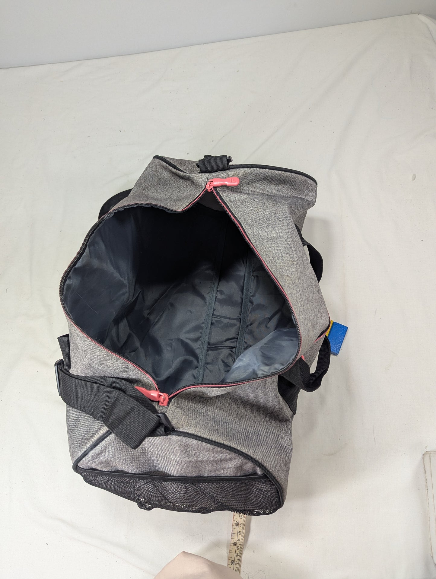 Fila authentic circular gym bag, traveling bag U3