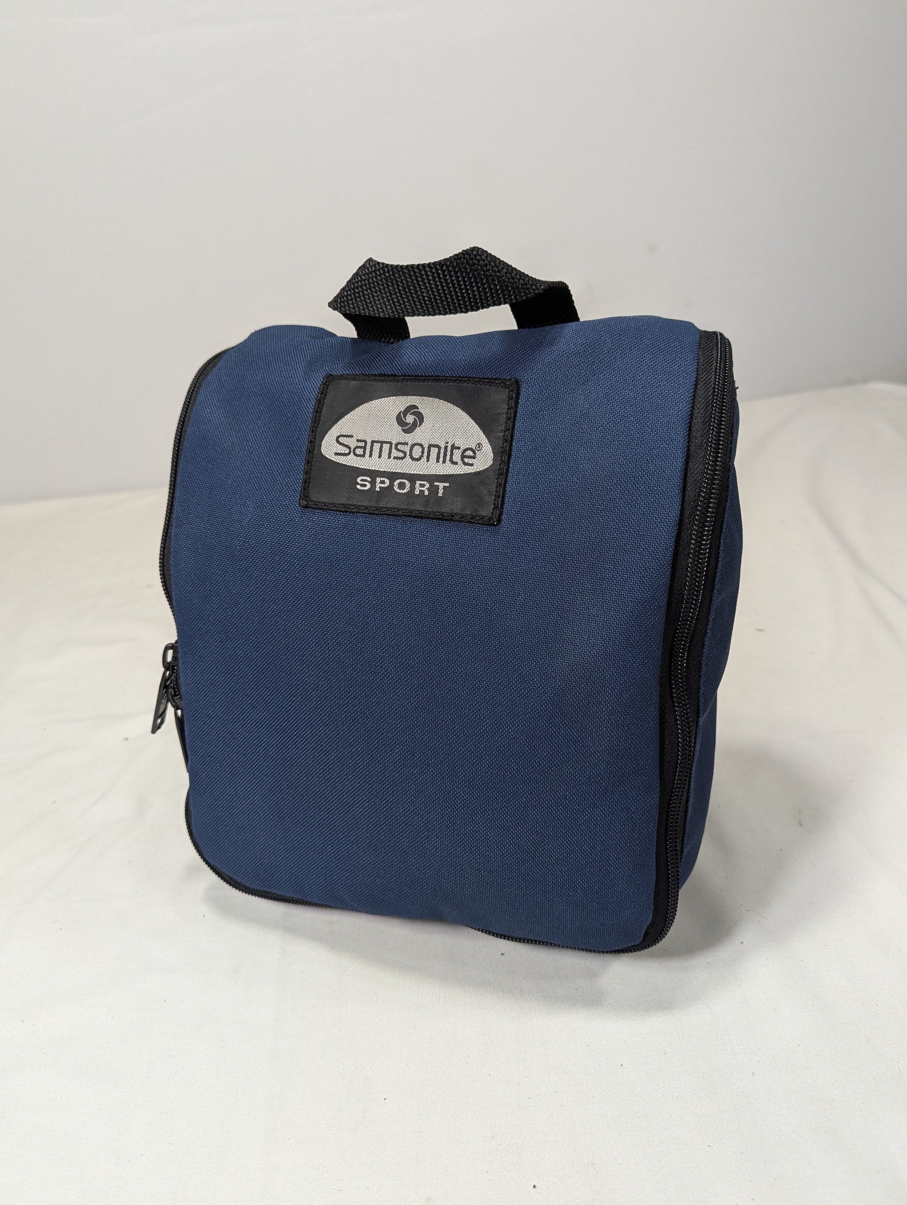 Samsonite authentic toiletry bag, hanging bag U3