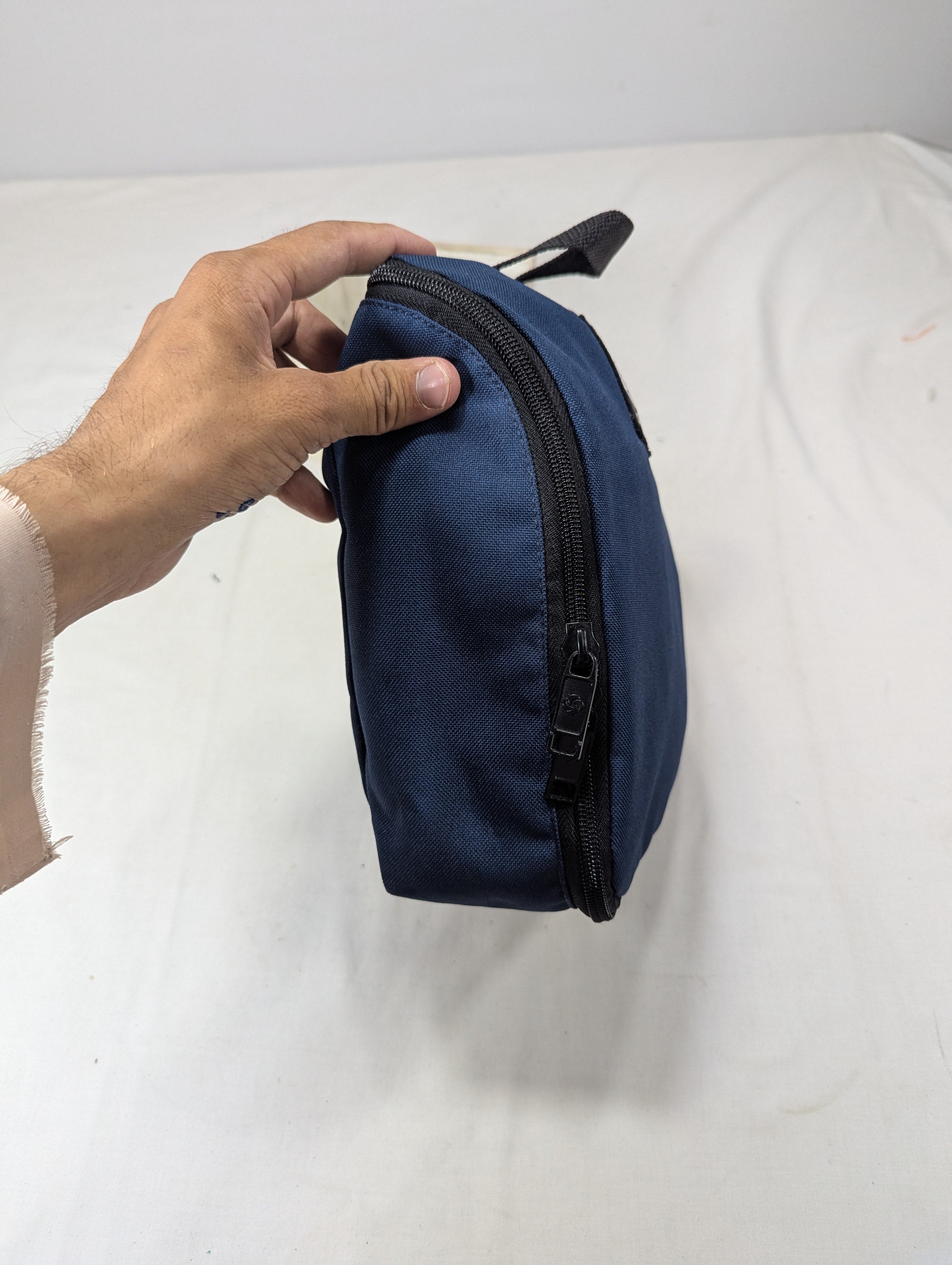 Samsonite authentic toiletry bag, hanging bag U3