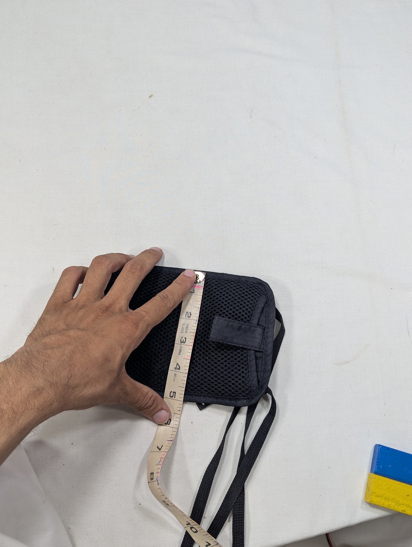 Neck pouch bag