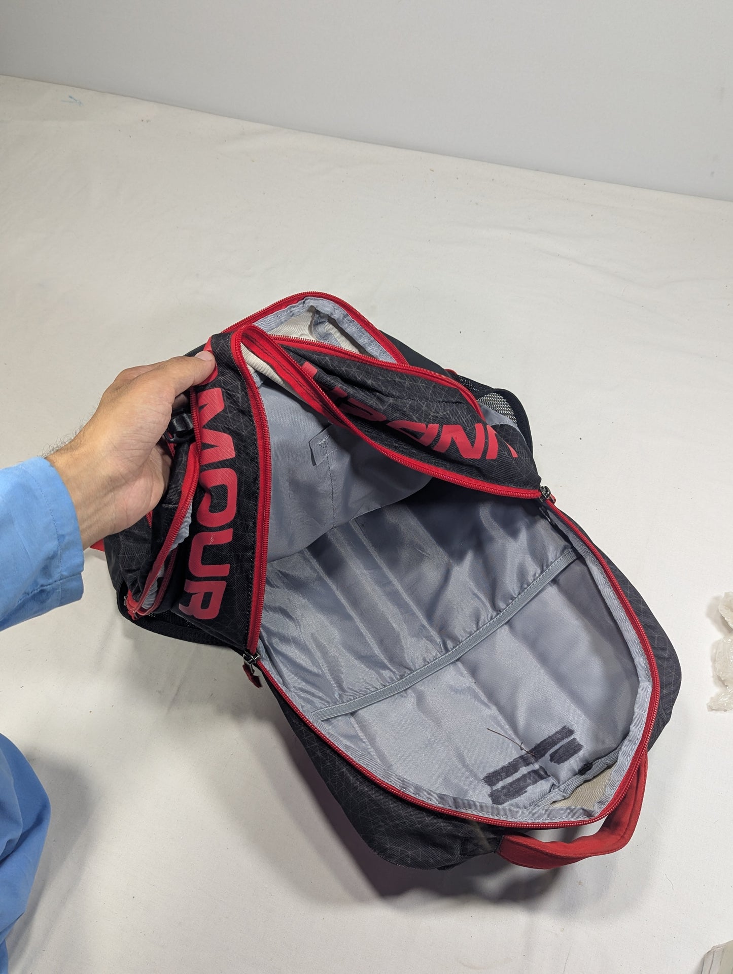 Ua under armour red color backpack