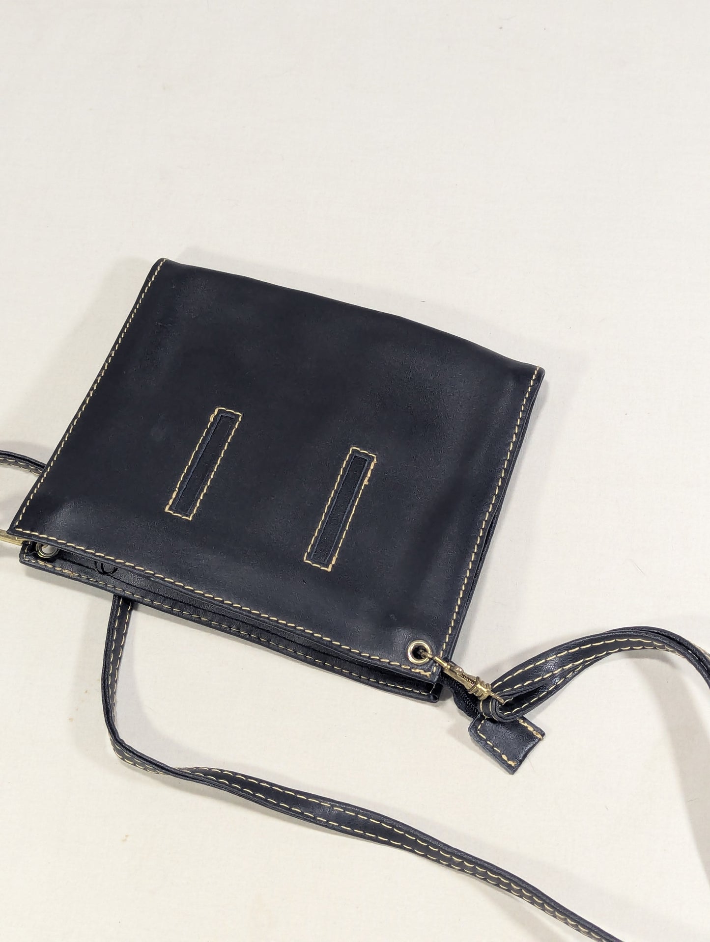 Long strap bag, pouch bag