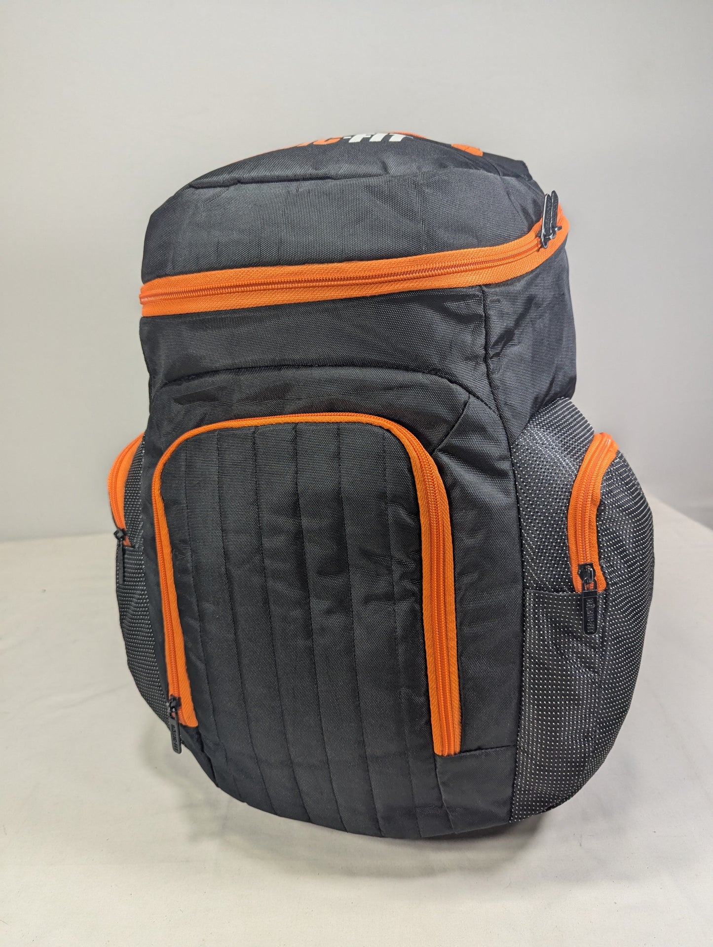USA Lot Authentic Minimalist Backpack for gym travelling purpose U3