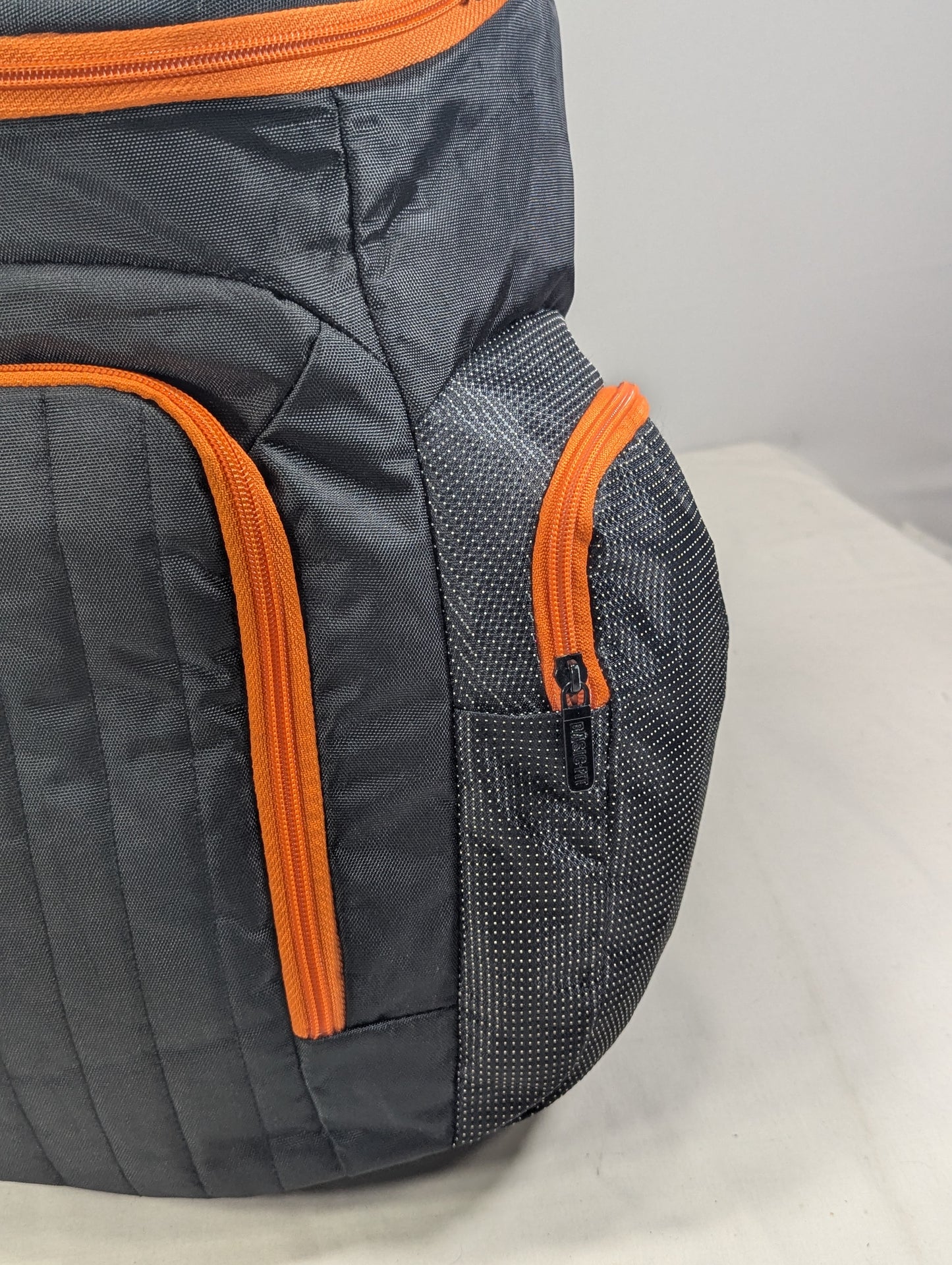 USA Lot Authentic Minimalist Backpack for gym travelling purpose U3