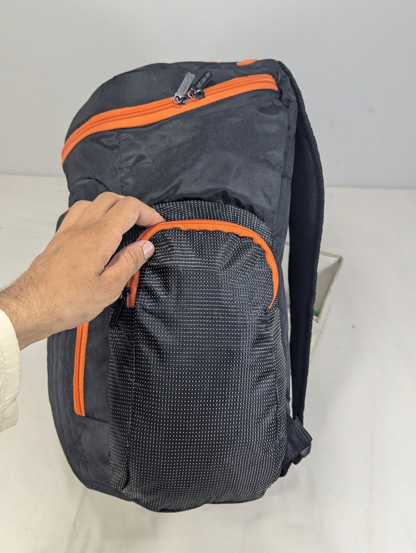 USA Lot Authentic Minimalist Backpack for gym travelling purpose U3