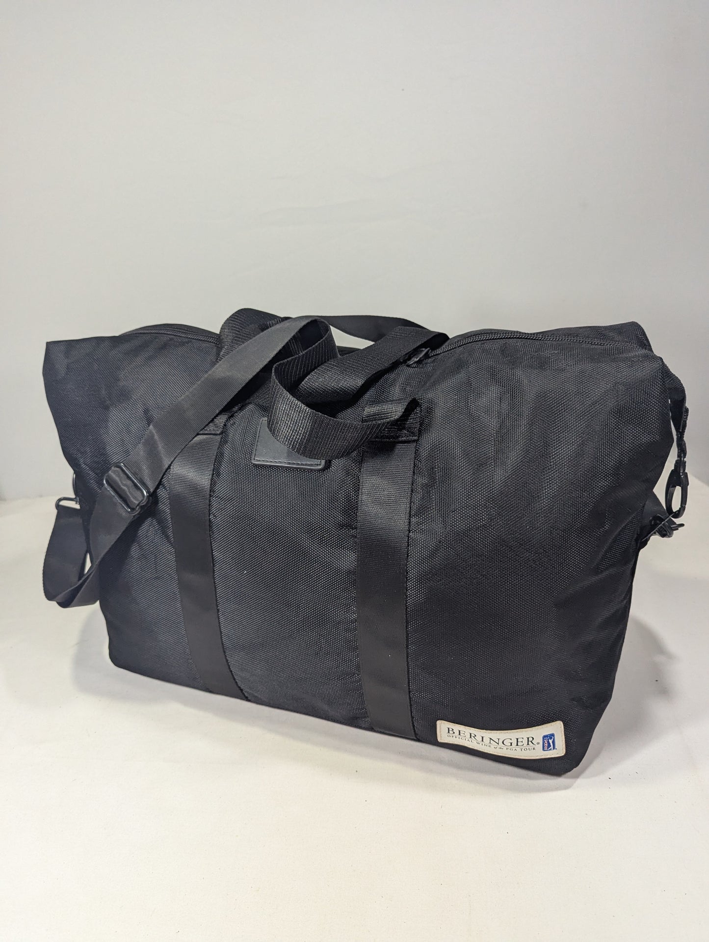 Korean lot duffle bag black color U2