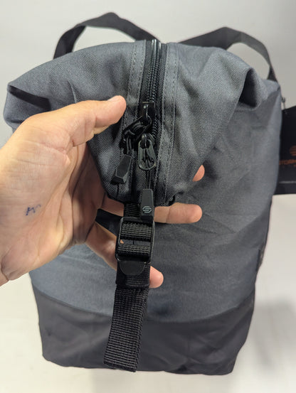 Light weight tracking, hiking carrying bag