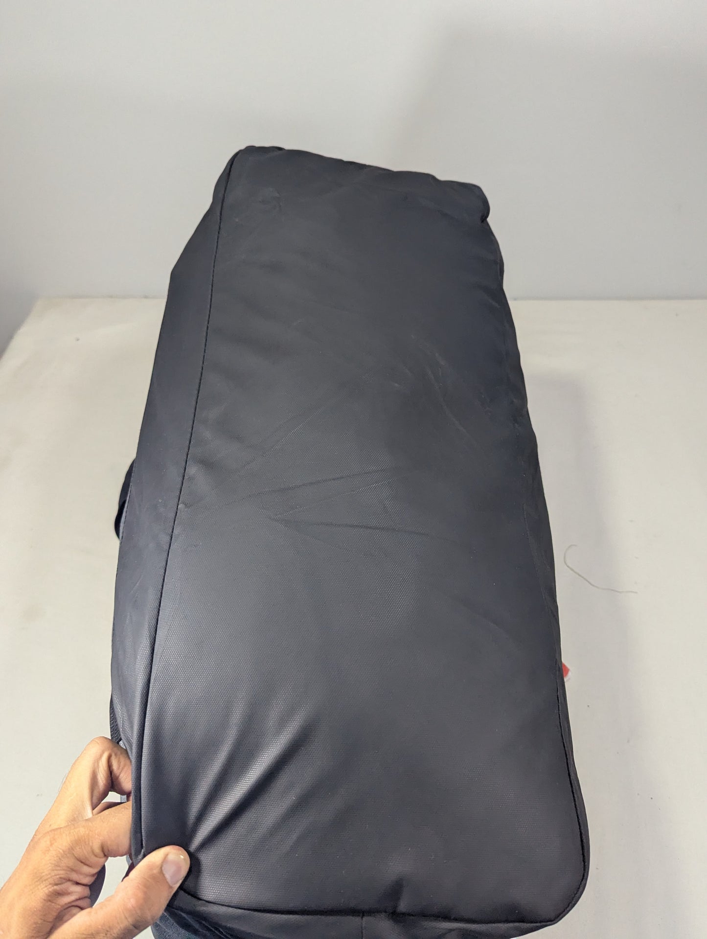 Light weight tracking, hiking carrying bag