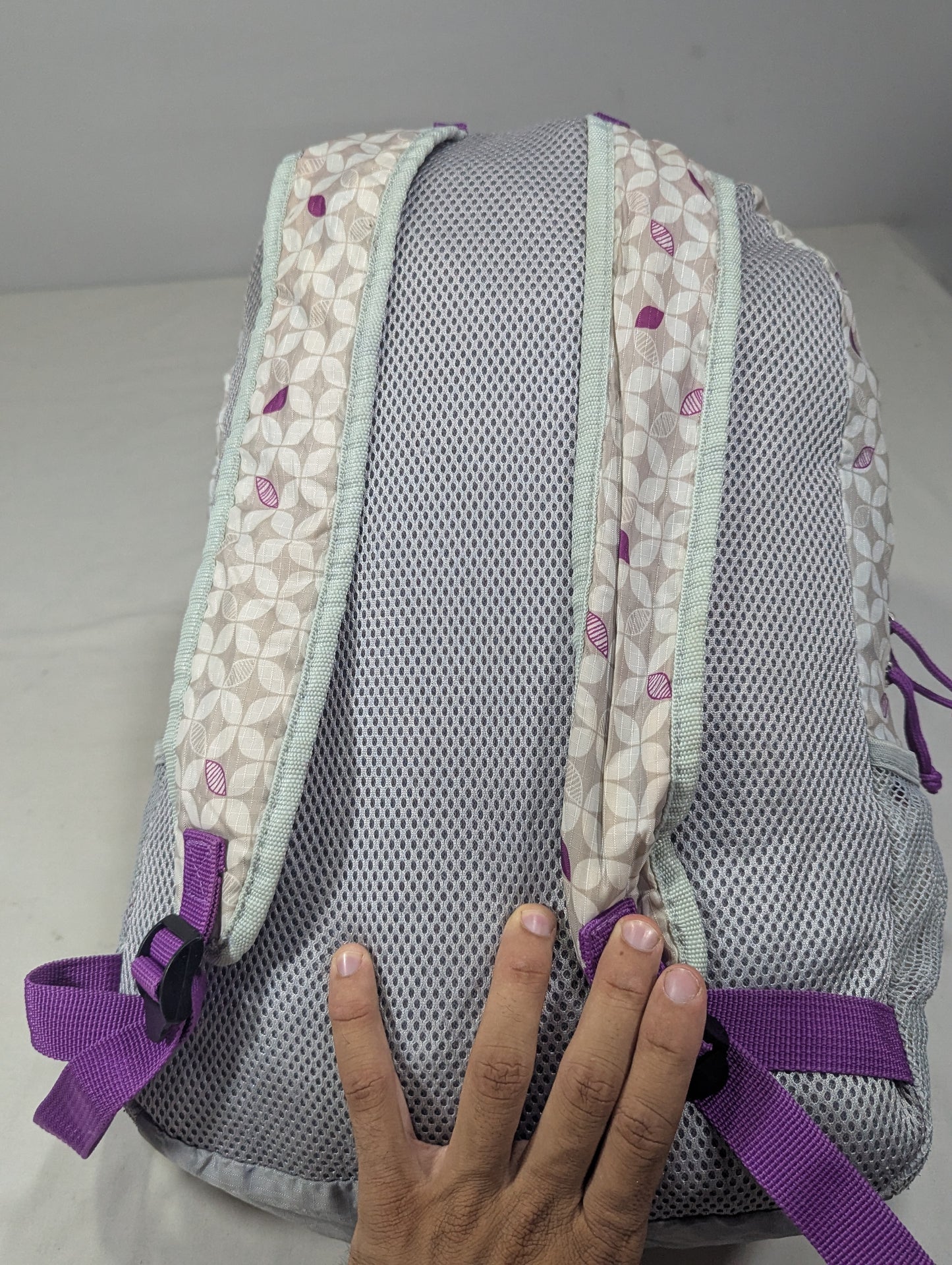 Eddie Bauer foldable waterproof backpack  U3