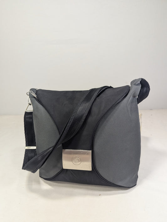 Preloved long strap bag U2