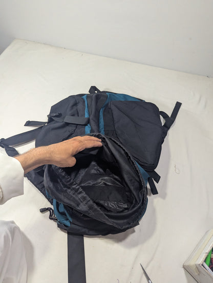 Hiking tourist 30L backpack