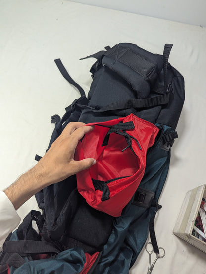 Hiking tourist 40-45L backpack