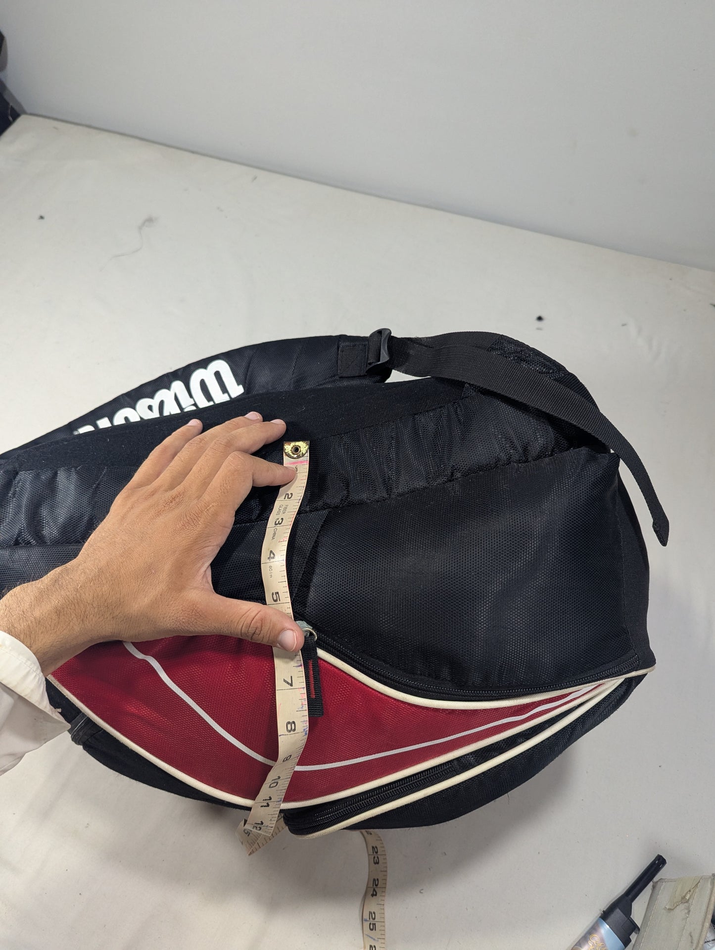 Wilson brand racket backpack U3
