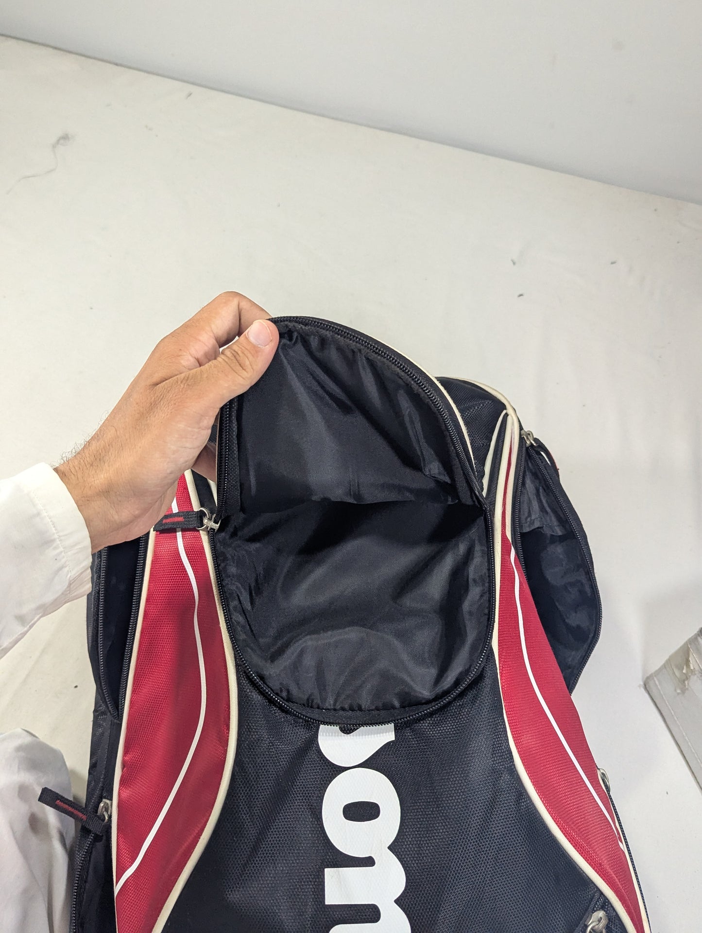 Wilson brand racket backpack U3