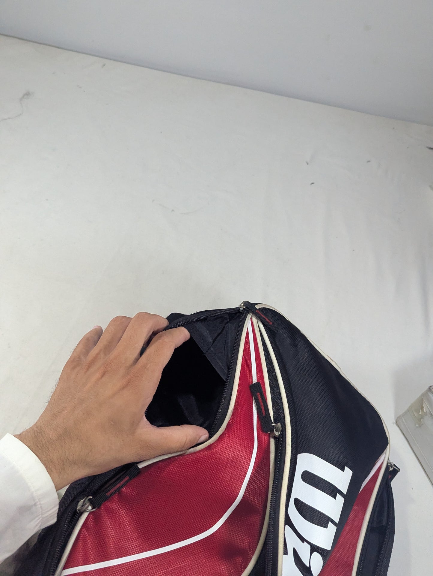 Wilson brand racket backpack U3