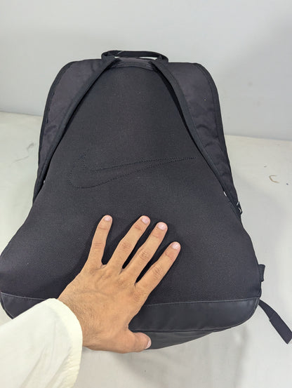 Nike preloved backpack U2