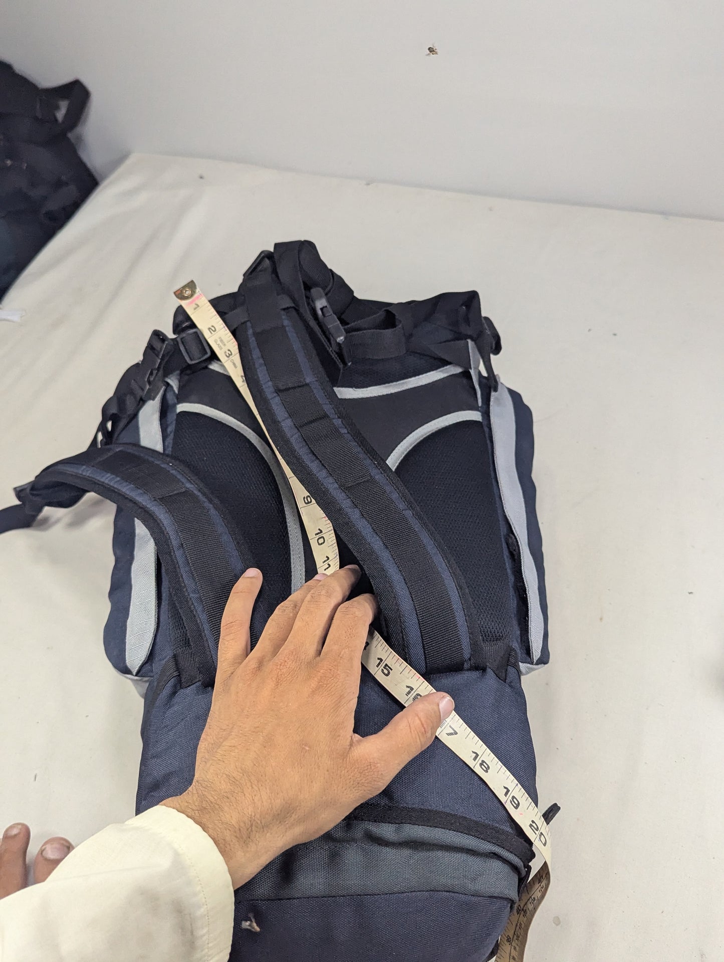 25L hiking tourist tracking backpack