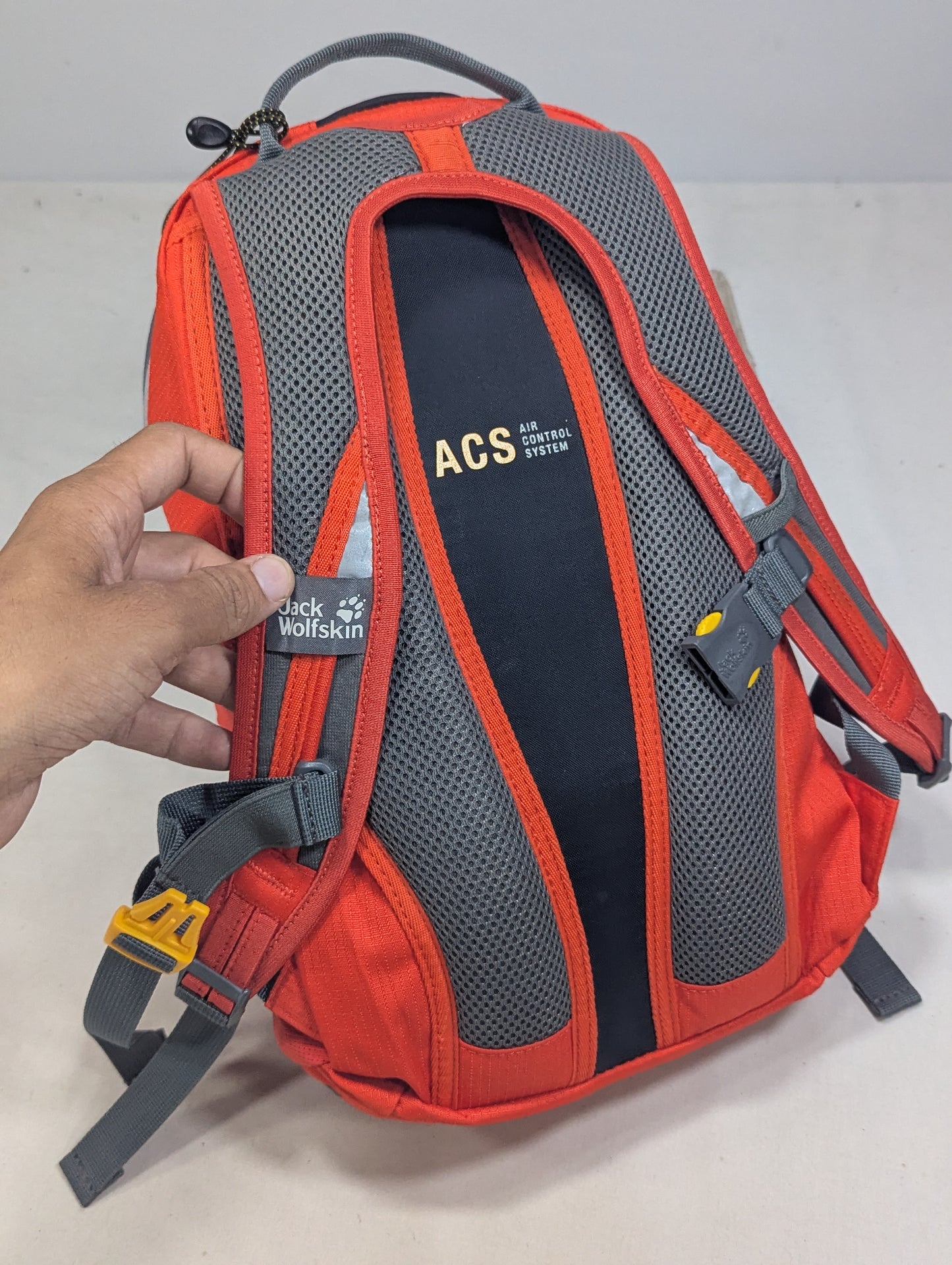 Premium + cond Jack wolfskin mini hiking backpack