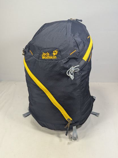 Jack wolfskin brand new backpack