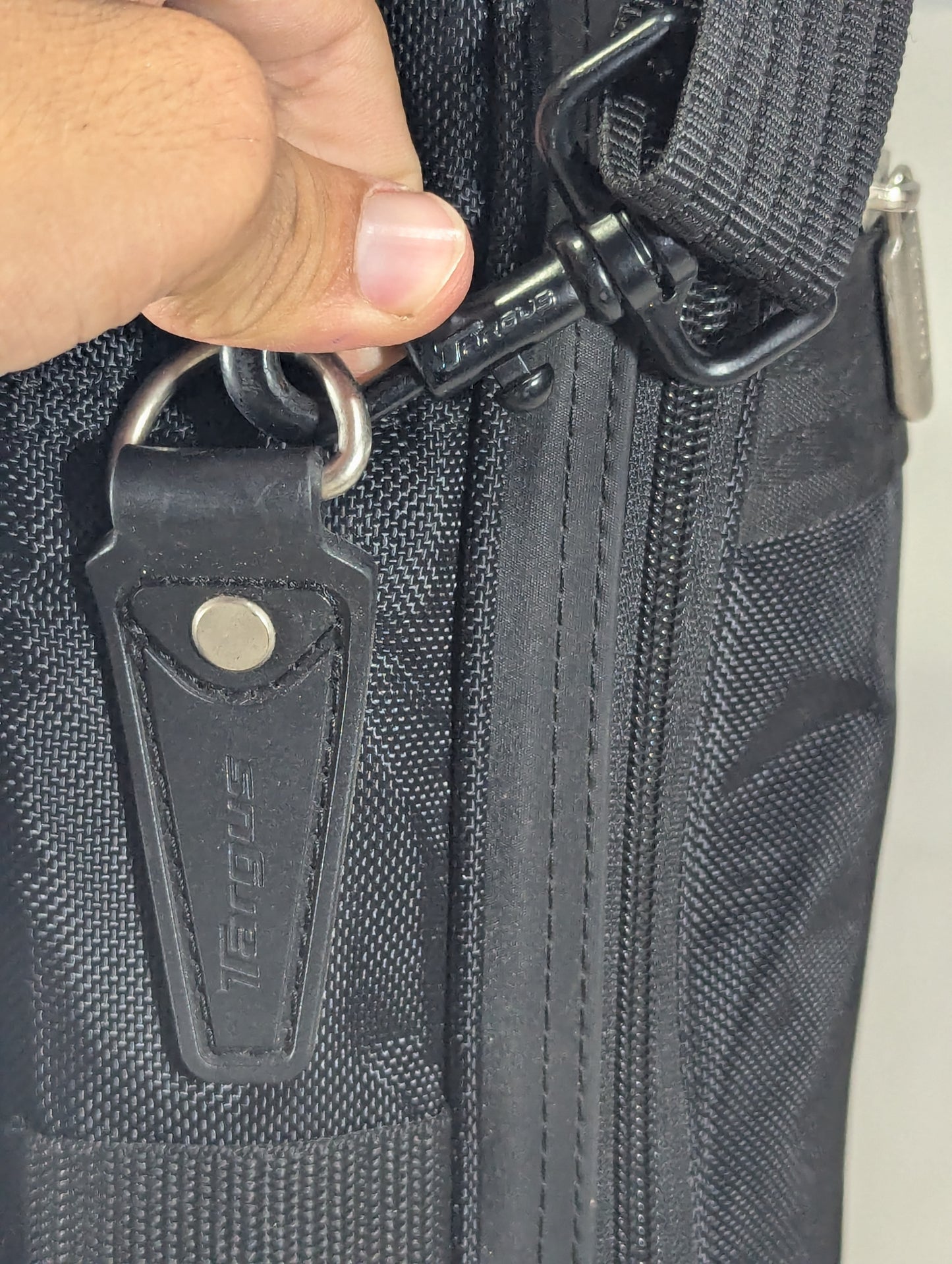Targus authentic bag