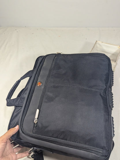 Targus authentic bag