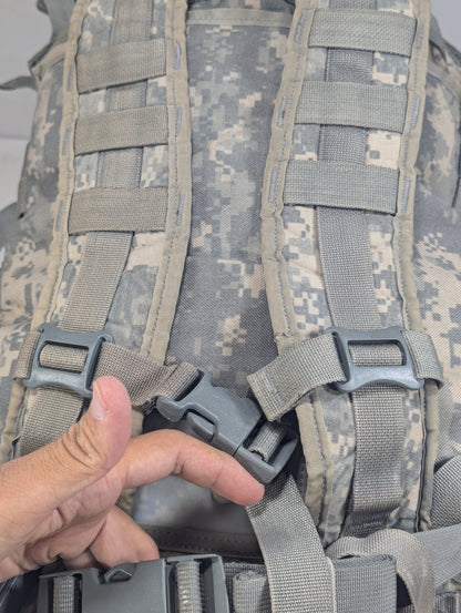 USA lot camouflage military backpack