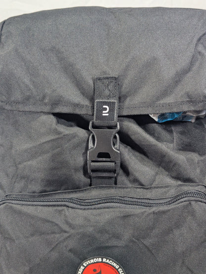 Gym backpack with separate shoes portio