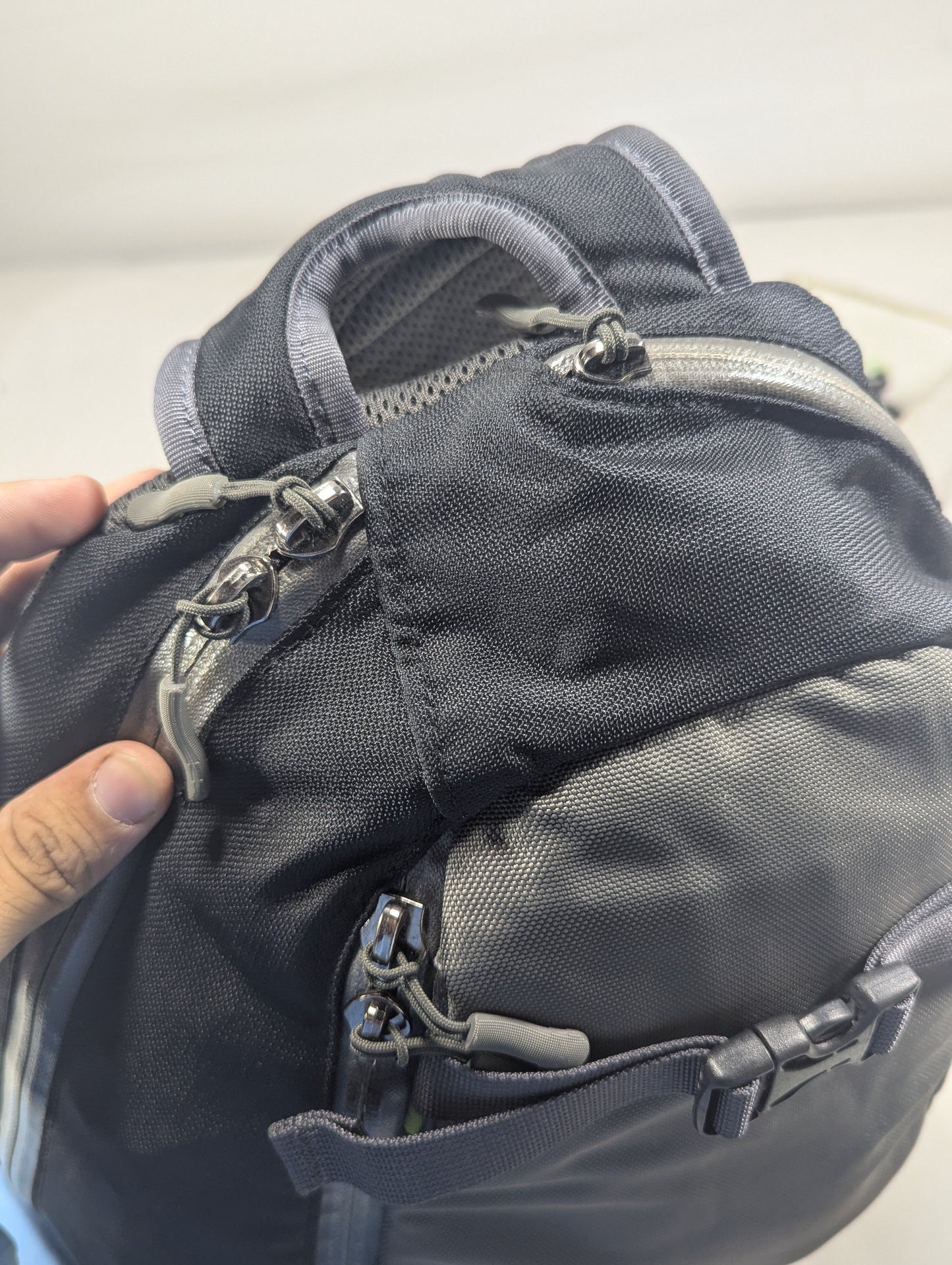 Sling bag
