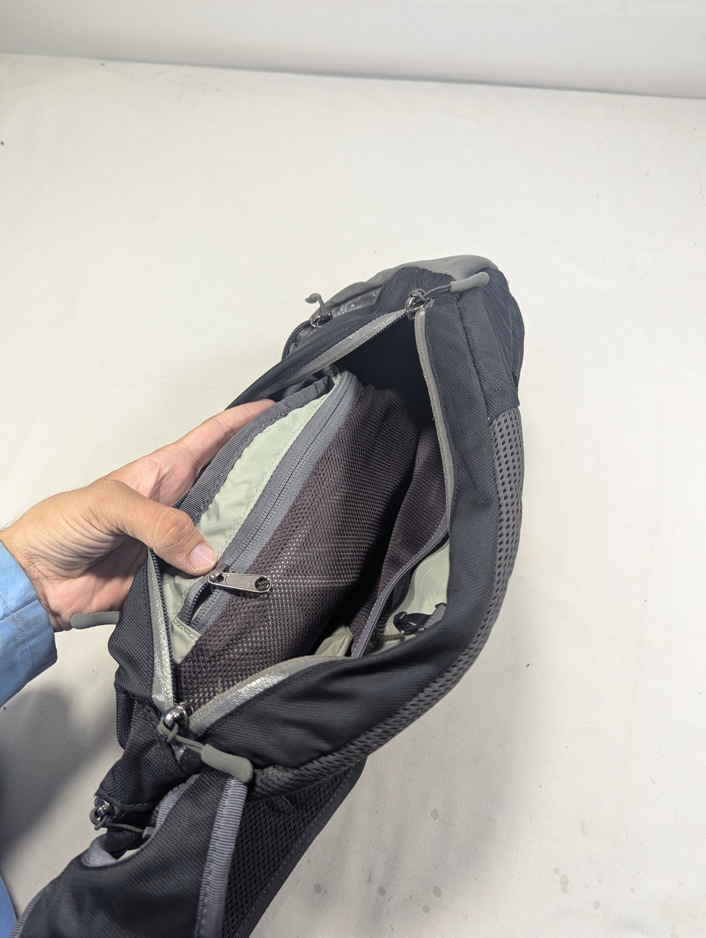 Sling bag