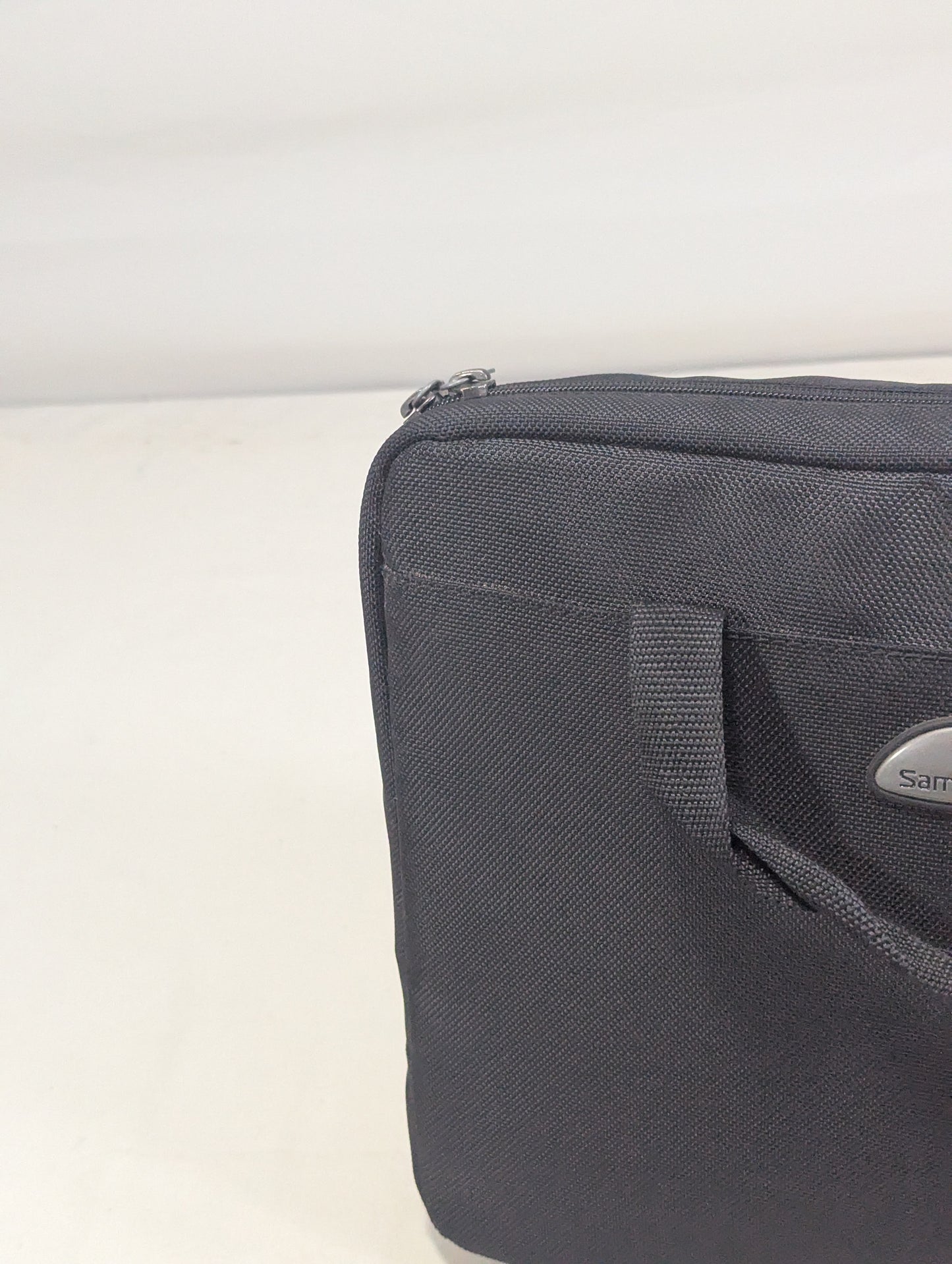 Samsonite Brand New sleeve bag