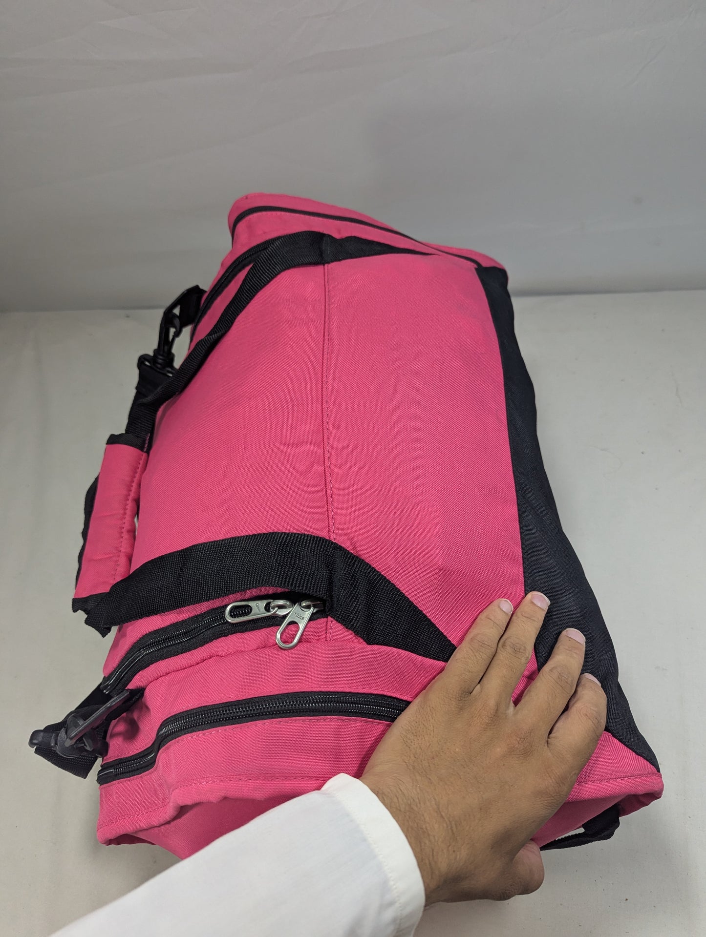 Imported lot Nike bag with separate shoes portion