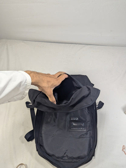 Slim and smart laptop backpack