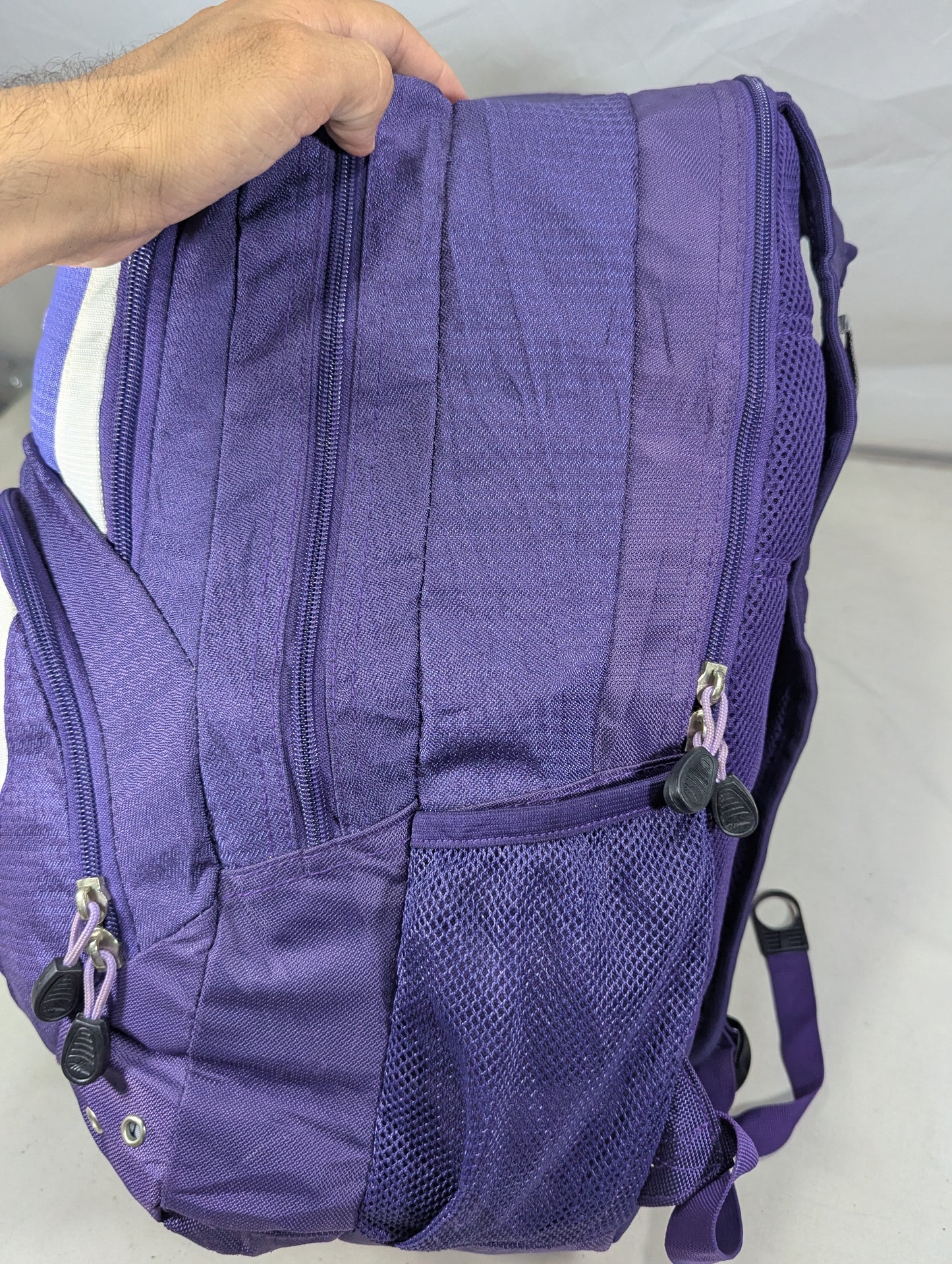 High Sierra attractive color heavy load school college backpack