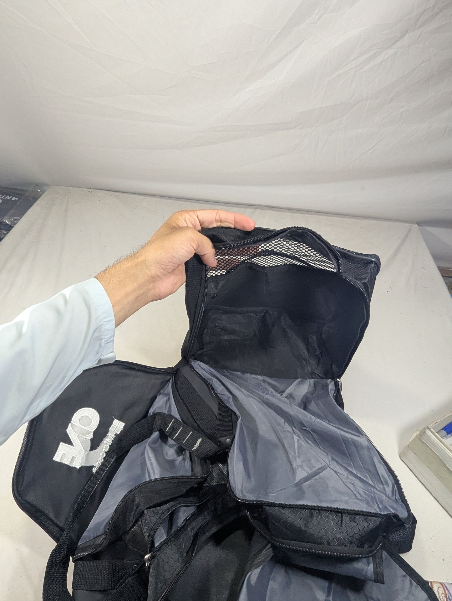 Lifetime guaranteed bag, with separate shoes portion