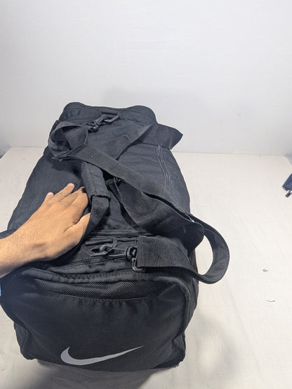 Nike Authentic bag with separate shoes portion for gym travelling purpose