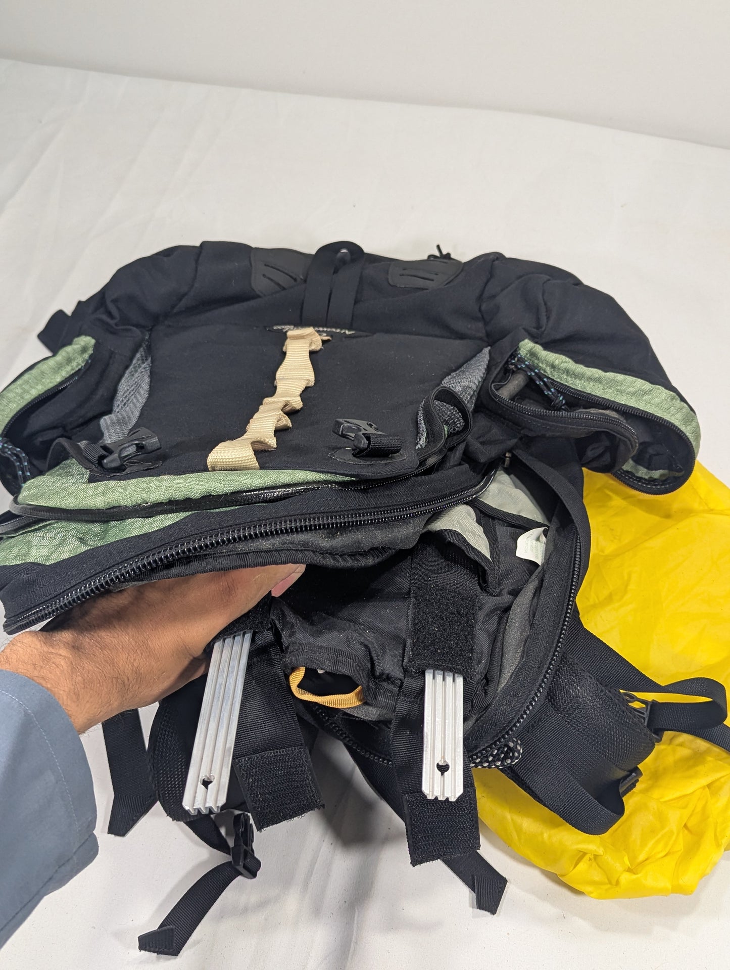 Preloved hiking tourist Backpack