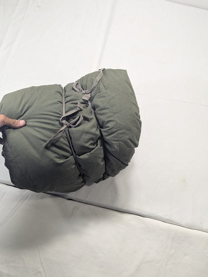 Preloved Military lot sleeping bag Sb8