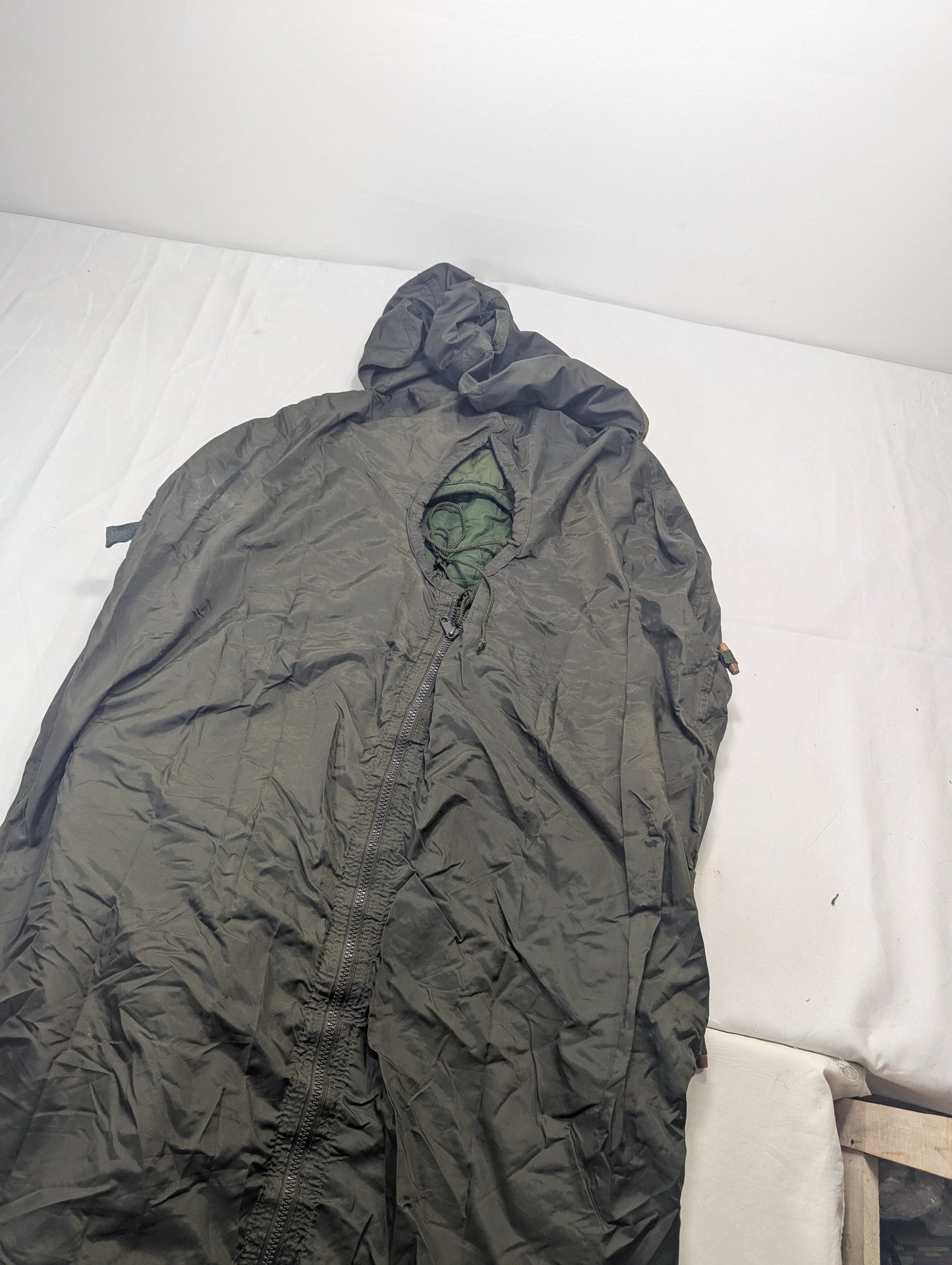 Preloved Military lot sleeping bag Sb23