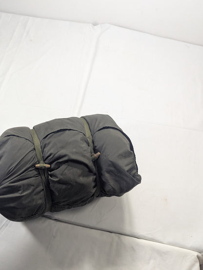 Preloved Military lot sleeping bag Sb39